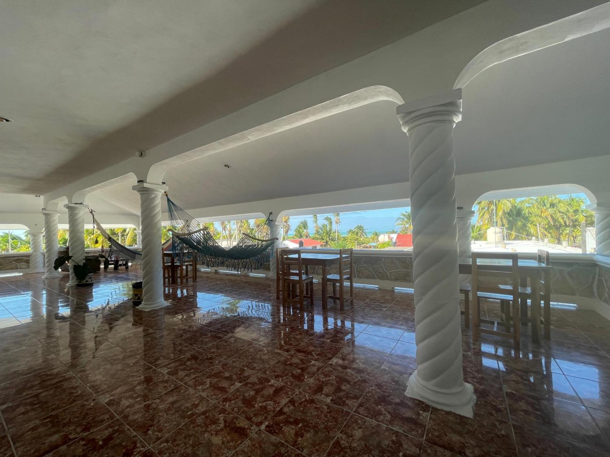 Casa Gajah Hotel Cuyo Buitenkant foto